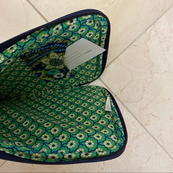 Vera Bradley Tablet Case - Picture 4 of 4